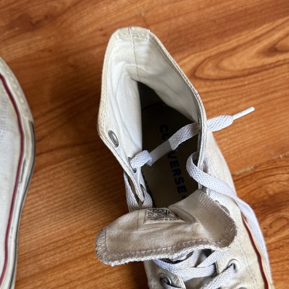 Classic White Converse High Top Sneakers - Size 6/8 - Well Worn Loved Aged Old - Picture 12 of 12